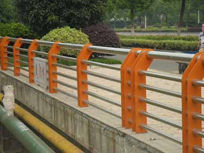 桥梁护栏 - 安平县万基筛网有限公司图片4