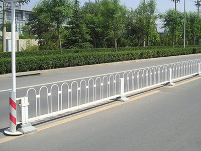 京式护栏 - 安平县万基筛网有限公司图片2